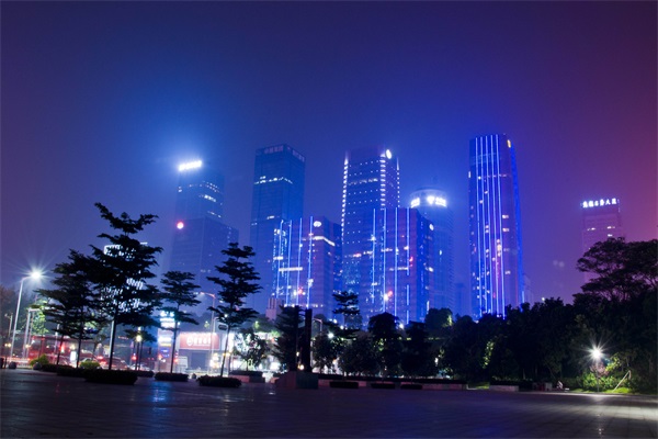 深圳成為中國(guó)家居企業(yè)標(biāo)準(zhǔn)化、智能化進(jìn)程的標(biāo)榜