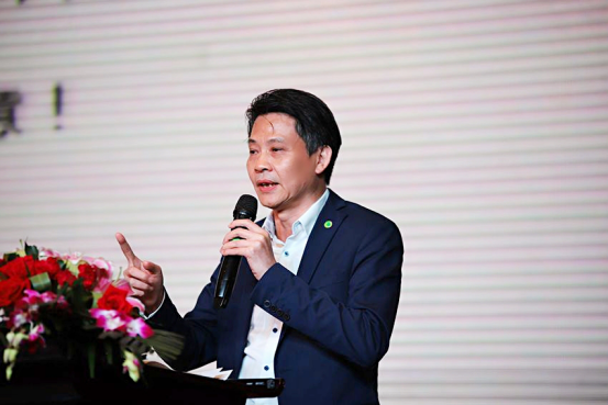 大自然家居佘學(xué)彬喊話世界：人類需要大自然