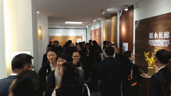 大自然野生原木地板開啟全系地暖時代，讓取暖變得流行起來