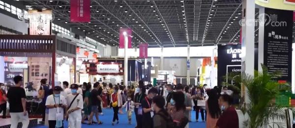 活力四射的消博會(huì)彰顯中國(guó)市場(chǎng)蓬勃活力和巨大吸引力
